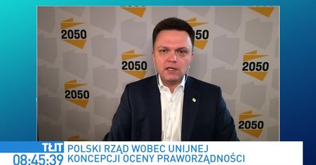 Budżet UE. Szymon Hołownia drwi z Jarosława Gowina. "Metoda kota Schrödingera"