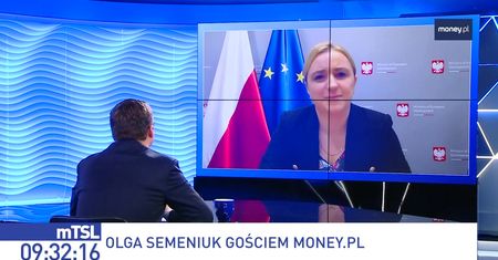 "Zaszczepię się". Semeniuk deklaruje i mówi, że to jej odpowiedzialna decyzja