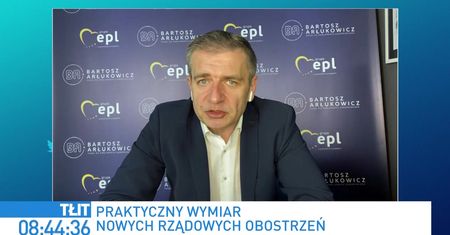 Sylwester 2020. Europoseł PO o tzw. godzinie policyjnej. Nietypowe porównanie do kozy