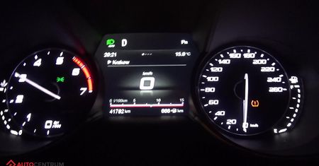 Alfa Romeo Giulia Veloce 2.0 TBI 280 KM (AT) - acceleration 0-100 km/h