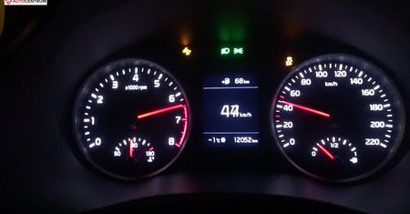 Kia Stonic 1.4 DOHC 100 KM (MT) - acceleration 0-100 km/h