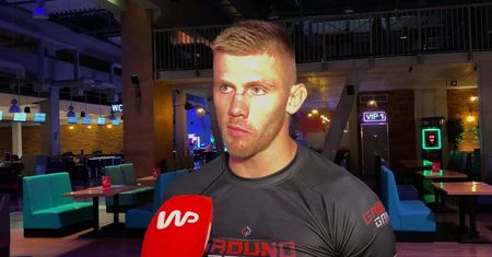 Klatka po klatce. Robert Bryczek przed szansą na zdobycie mistrzowskiego pasa FEN. "Znalazłem odpowiedni rytm"