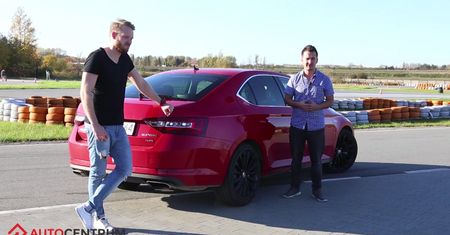 Skoda Superb - czy ma sens na torze?