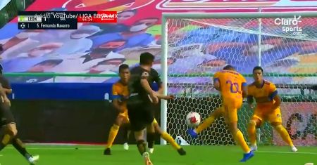 #dziejesiewsporcie: najpierw gol, a potem salto. Zobacz wyjątkową "cieszynkę"