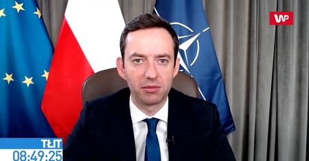 Przełomowy apel papieża Franciszka ws. związków partnerskich. Wymijająca reakcja Marcina Ociepy