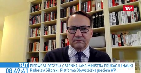 Przemysław Czarnek ministrem. Mocny komentarz Radosława Sikorskiego