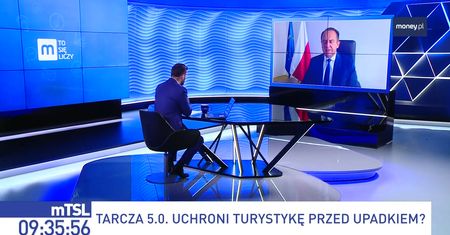Nowe obostrzenia w szkołach i akademikach? Wiceminister o ogniskach epidemii