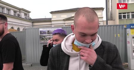 Nakaz noszenia maseczek. Tak Polacy stosują się do obostrzeń