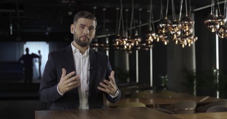 Nawet 10 tys. zł za jeden dzień pracy. Tyle zarabiają najlepsi ślubni fotografowie