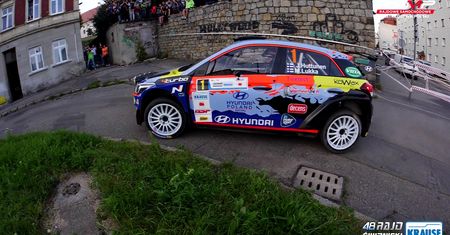 Rajdy. RSMP. Jari Huttunen w drodze po tytuł. Sobota w Rajdzie Świdnickim-Krause dla Fina