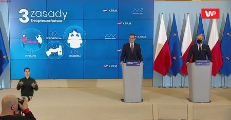 Konferencja premiera ws. żółtych stref. Pytanie dziennikarza: przeprosi pan Polaków?