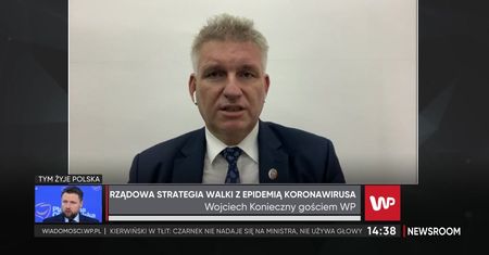 Koronawirus w Polsce. Karetki czekają w kolejce na wjazd na SOR