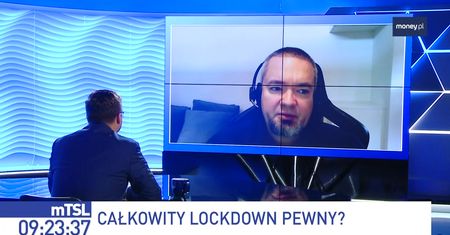 Money. To się liczy