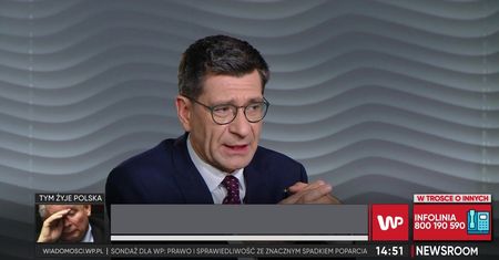 "Trybunał Konstytucyjny Julii Przyłębskiej". KRRiT protestuje, Adam Bodnar komentuje
