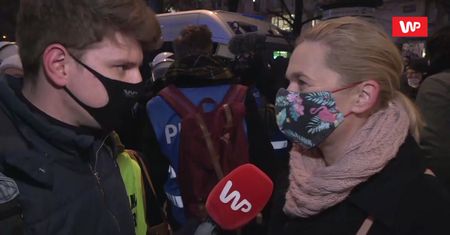 Strajk kobiet. Policja blokuje przejście "To niepotrzebna eskalacja konfliktu"
