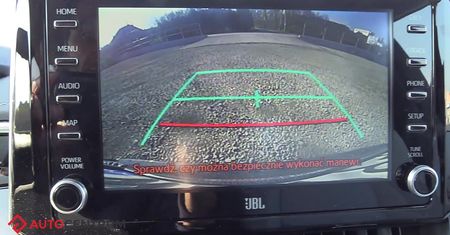 Toyota nie wytrzymała! Ma to nowa Corolla (techniczna część testu)