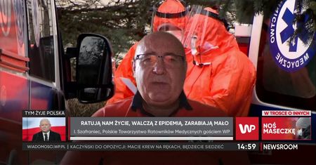 "Pole walki. Pot, zmęczenie i frustracja". Ratownik o pracy w pandemii
