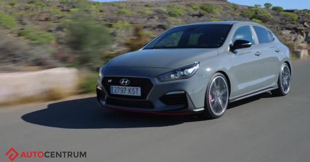 N jak Naginanie praw fizyki. Hyundai i30 Fastback N - prezentacja