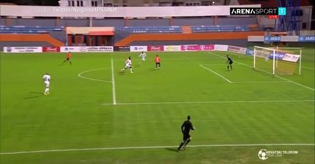 #dziejesiewsporcie: wiało jak diabli. Tak padł kuriozalny gol!