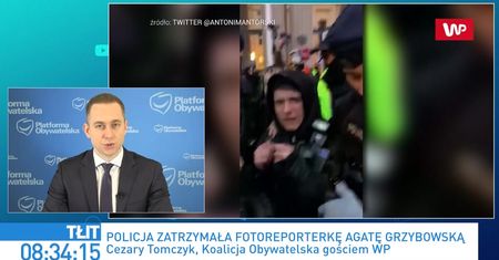 Strajk kobiet przed MEN. Burza po zatrzymaniu dziennikarki. Cezary Tomczyk: zarzut jest kuriozalny