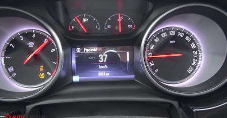 Opel Astra 1.6 Turbo 200 KM (MT) - acceleration 0-100 km/h
