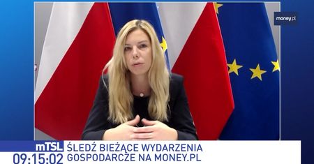 Sklepy meblowe otwarte jeszcze w listopadzie? Minister odpowiada