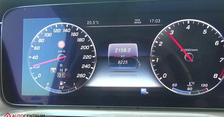 Mercedes-Benz G500 4.0 V8 422 KM (AT) - acceleration 0-100 km/h