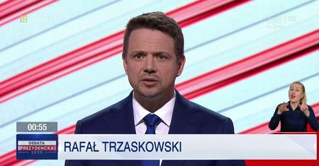 Debata prezydencka 2020. Michał Adamczyk do Trzaskowskiego: "dzień bez ataku na TVP dniem straconym"