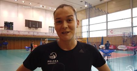 Siatkówka. Reprezentantki Polski przyzwyczajają się do hali. "Dziwne uczucie"