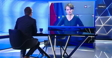 Co ze zwolnieniem ze składek ZUS? Czy będzie przedłużenie? Minister Emilewicz odpowiada