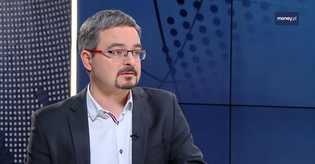 Elektromobilność. "Rząd naobiecywał, a dopłaca na jeździdełka dla najzamożniejszych"