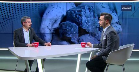Transformacja energetyczna. "Premier Morawiecki mówi innym językiem"