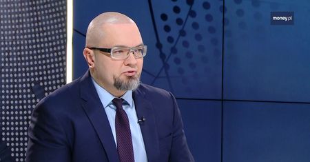 "Emocje wzięły górę, wystarczy policzyć". Ekspert wskazuje na błąd Polaków