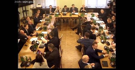 Zamieszanie na komisji ws. Banasia. Wniosek Michała Szczerby odrzucony