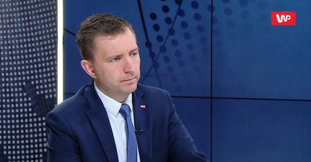Marian Banaś przed komisją. Łukasz Schreiber komentuje w programie "Tłit"
