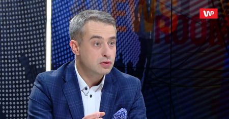 Dwóch mężczyzn i dziecko to rodzina? Ostrożna odpowiedź Krzysztofa Gawkowskiego