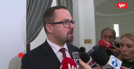 PiS zaskoczył wycofaniem projektu. Marcin Horała: "Nic na siłę"