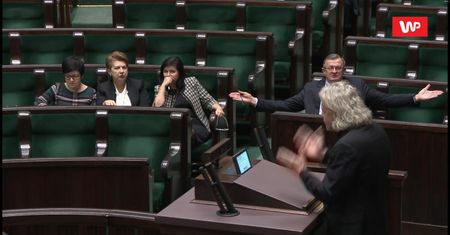 Awantura w Sejmie o żeńską końcówkę. Małgorzata Gosiewska: Ja sobie nie życzę