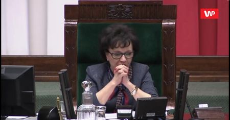 Zamieszanie na Wiejskiej. Problem z głosowaniem