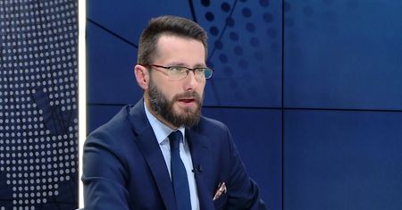 Dobitny sondaż o Marianie Banasiu. Reakcja Radosława Fogla
