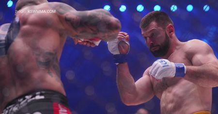"Klatka po klatce". Szymon Kołecki rozwiał wątpliwości po KSW 52. "Nie przypominam sobie, aby tam był jakikolwiek palec"