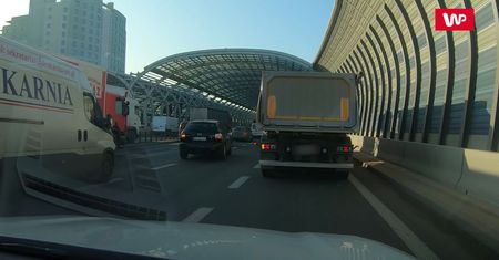 Czy Polacy jeżdżą na suwak? Sprawdziliśmy, ile dała zmiana przepisów