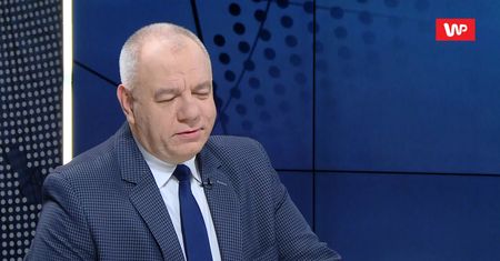"My zwariowaliśmy!". Wrzawa w Sejmie wokół Olgi Tokarczuk. Jacek Sasin i Władysław Kosiniak-Kamysz komentują