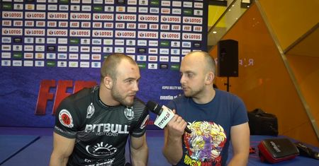 Z FEN do UFC? Duża stawka walki Mateusza Rębeckiego. "Porozmawiajmy, jak podpiszę kontrakt"