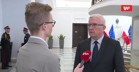 "Fala hejtu jest niepojęta". Wadim Tyszkiewicz złoży mandat?