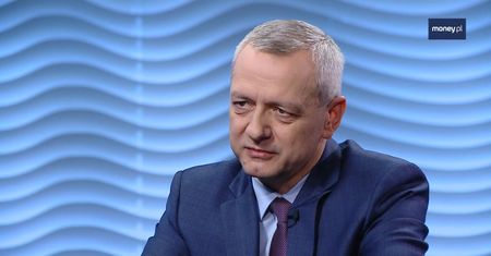 Blokada pornografii. Minister cyfryzacji: dryfujemy w absurdalnym kierunku