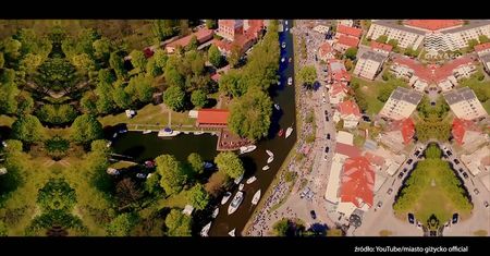 Majówka 2020. W Giżycku rok temu były tu tłumy. Dziś miejsce to świeci pustkami