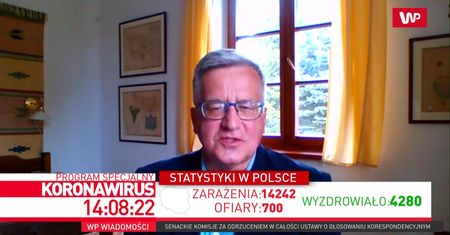 Intenauci od razu zauważyli. "Kto pana tak ładnie ostrzygł?" - zapytali Bronisława Komorowskiego