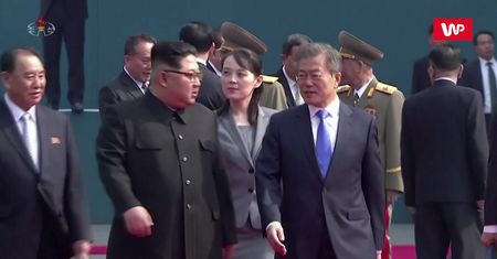 Kim Jo Dzong. Cały świat patrzy na nią. To ona miałaby przejąć władzę w Korei Północnej