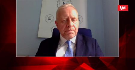 Koronawirus w Polsce. Dr Michał Sutkowski: noszenie maseczek na świeżym powietrzu nie ma sensu